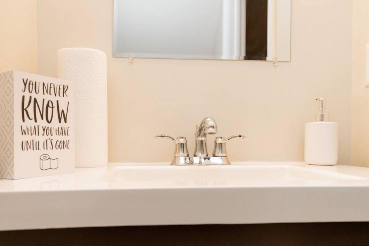 Stylish And Comfortable 1-Br In The Heart Of ديترويت المظهر الخارجي الصورة